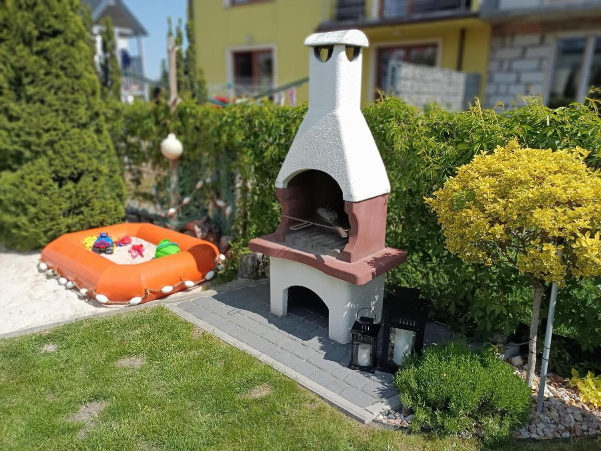 Jedrula Lägenhet Łeba Exteriör bild