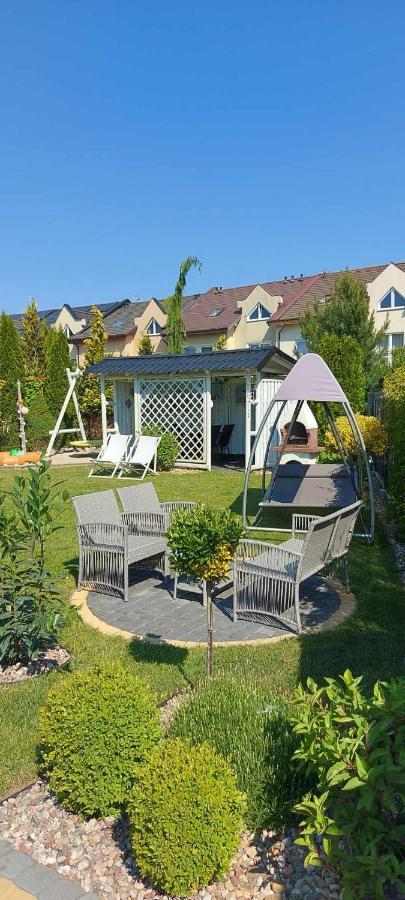 Jedrula Lägenhet Łeba Exteriör bild